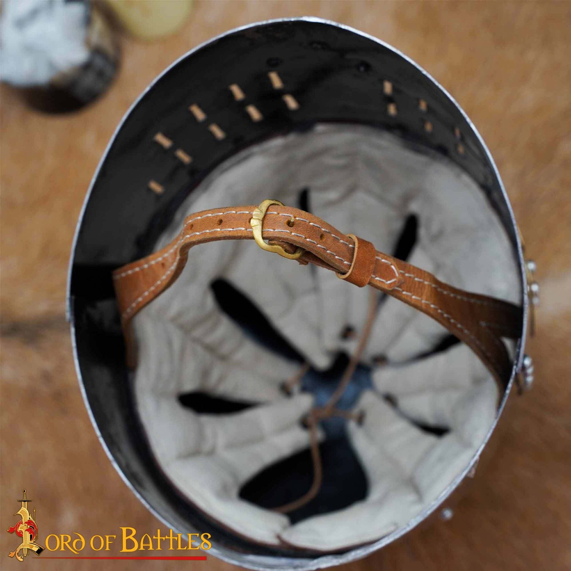 Gran Yelmo / Yelmo de Olla del Siglo Xiii, Calibre 16 - Imagen 6