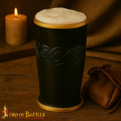 Taza Ceremonial de Cuerno para Beber con Bordes de Latón - Imagen 3