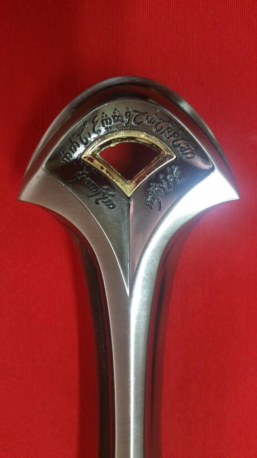 Sword of Elendil (Narsil) with display 230