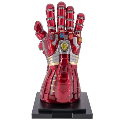 Imagen de Nano Guantelete del Infinito Avengers de Metal - Funcional parte de nuestra colección en Espadas y más, sitio oficial.