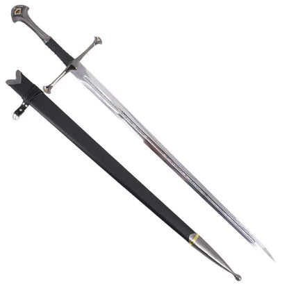 Imagen de Pack Aragorn: Espada anduril + Espada Strider + Cuchillo elfico parte de nuestra colección en Espadas y más, sitio oficial.