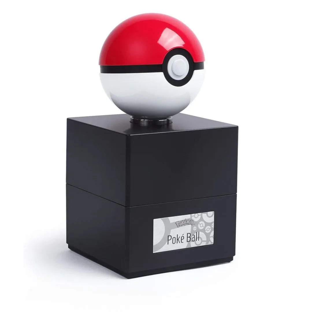 Imagen de Pokemon réplica Diecast Poke Ball WRC13419 parte de nuestra colección en Espadas y más, sitio oficial.