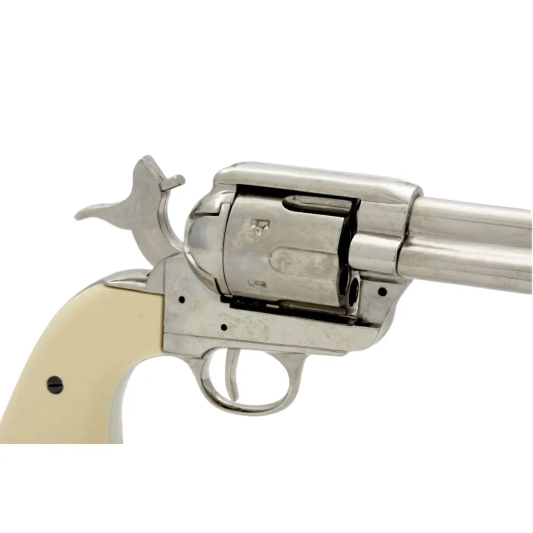 Imagen de Revólver Peacemaker CAL.45 5½", 1150 Réplica no funcional parte de nuestra colección en Espadas y más, sitio oficial.