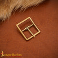Hebilla Medieval de Latón para Cinturón - Rectangular Maciza - Imagen 1