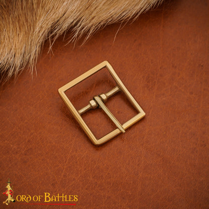 Hebilla Medieval de Latón para Cinturón - Rectangular Maciza - Imagen 1