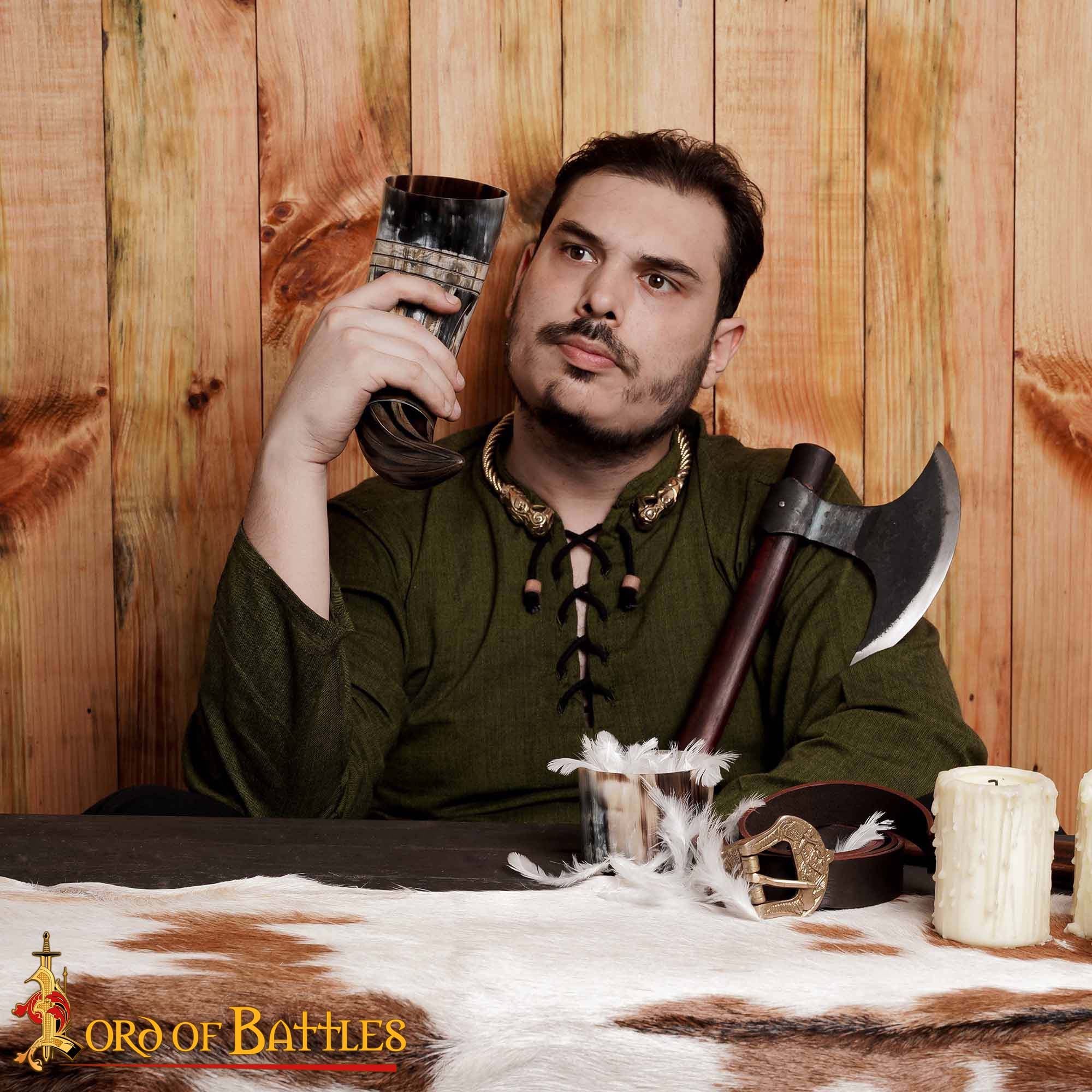 Cuerno para Beber Vikingo con Grabado en Forma de Panal, Cuerno de Buey Natural Hecho a Mano (500-600 Ml) - Imagen 2