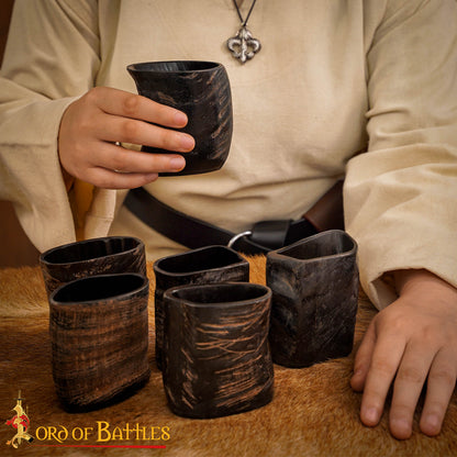 Juego de Vasos de Chupito de Cuerno Vikingo - Cuerno de Búfalo Pulido (6 Piezas, ~68 Ml) - Imagen 12
