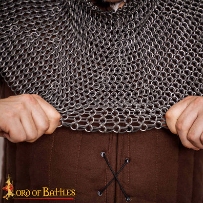 Cofia Medieval de Cota de Malla - 10mm Butted Round Aluminium & Black Rubber Rings 14 Gauge Lightweight Armor - Ideal For Larp & Film Costumes - Imagen 6
