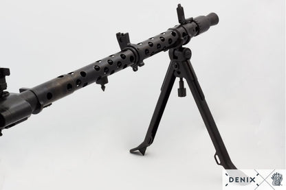 Imagen de Ametralladora MG 34, Alemania 1934 (2ªGM) 1317, Réplica no funcional parte de nuestra colección en Espadas y más, sitio oficial.
