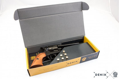 Revólver  CAL.45 Peacemaker 4,75", con 6 balas, 1-1186N, Réplica no funcional