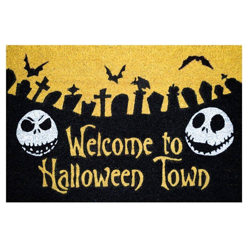 Imagen de Felpudo Halloween Town Pesadilla Antes De Navidad Disney parte de nuestra colección en Espadas y más, sitio oficial.