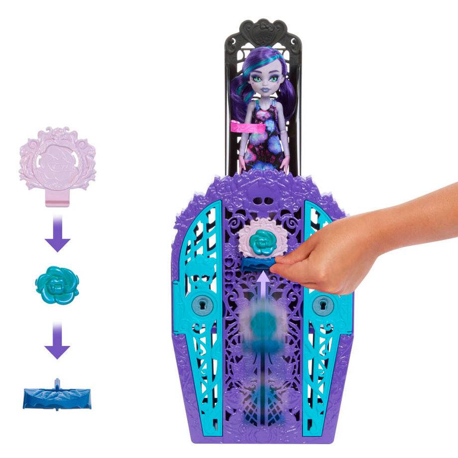 Imagen de Muñeca Twyla Skulltimate Secrets Midnight Garden Monster High parte de nuestra colección en Espadas y más, sitio oficial.