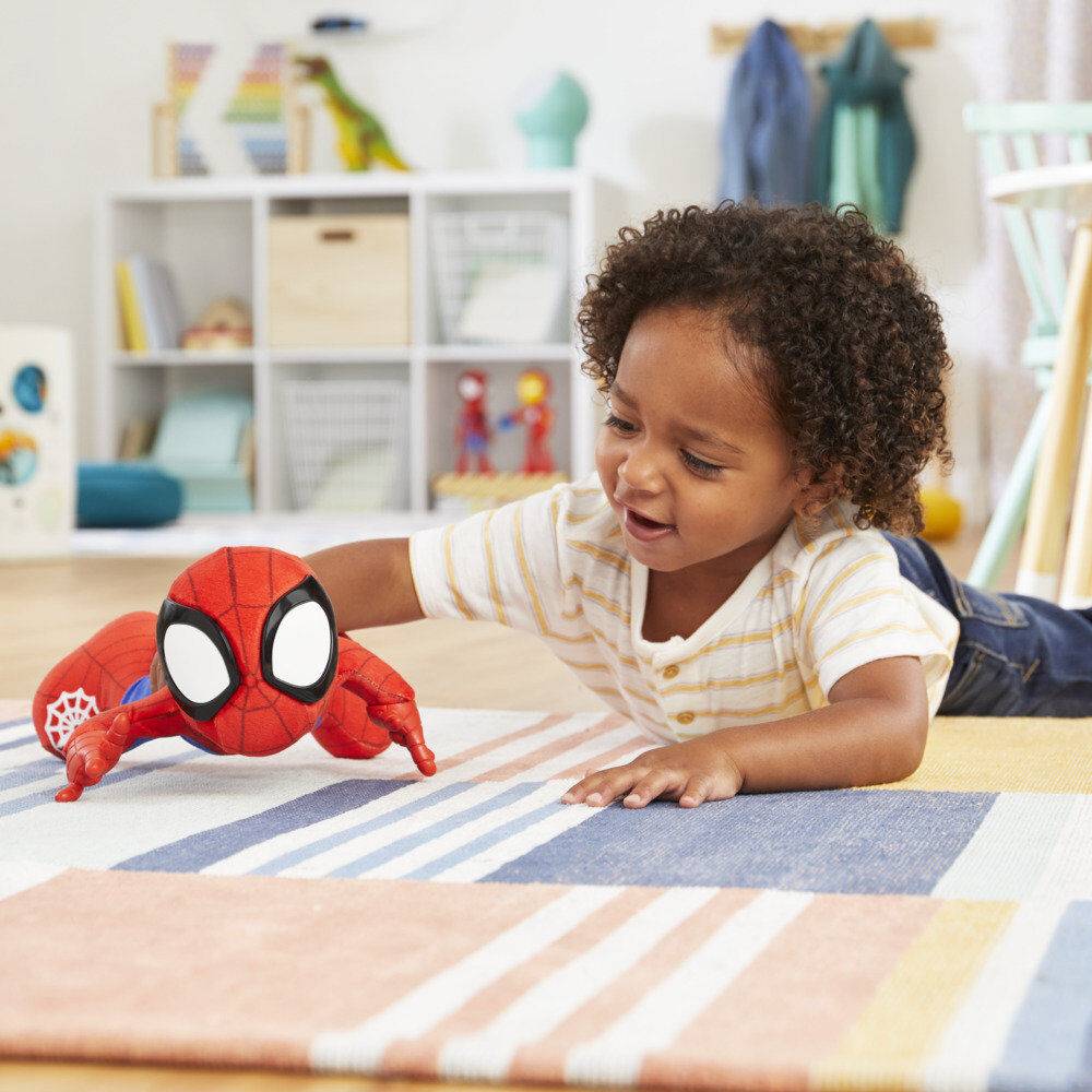 Imagen de Muñeco Peluche Spidey Baila Y Gatea Spidey And His Amazing Friends Marvel parte de nuestra colección en Espadas y más, sitio oficial.