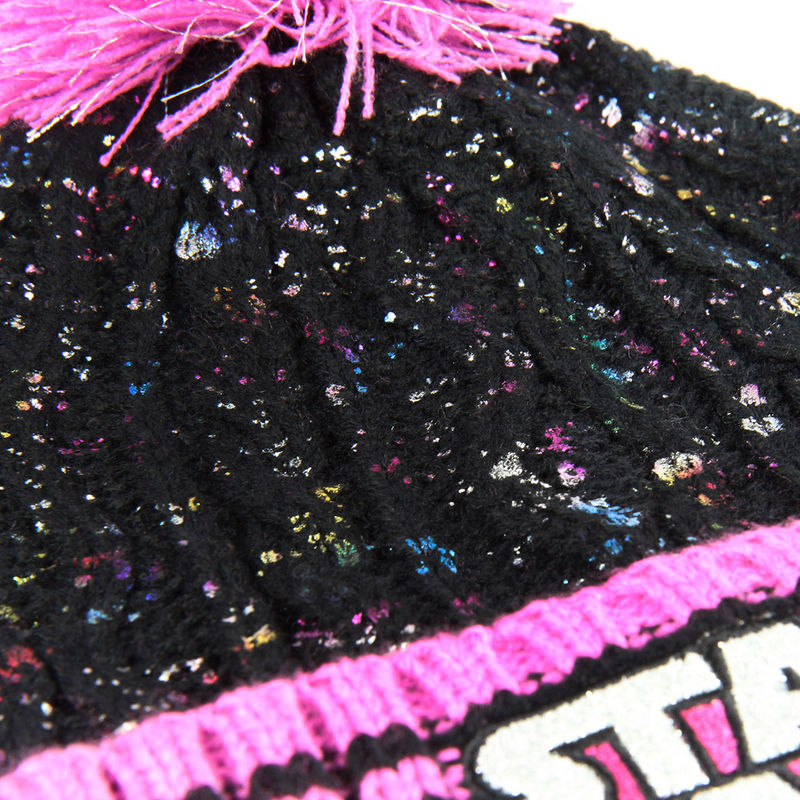 Imagen de Gorro Star Wars Jacquard Premium parte de nuestra colección en Espadas y más, sitio oficial.