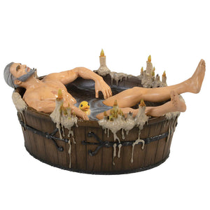 Imagen de Estatua Geralt En Bañera The Witcher 3 Wild Hunt 20Cm parte de nuestra colección en Espadas y más, sitio oficial.