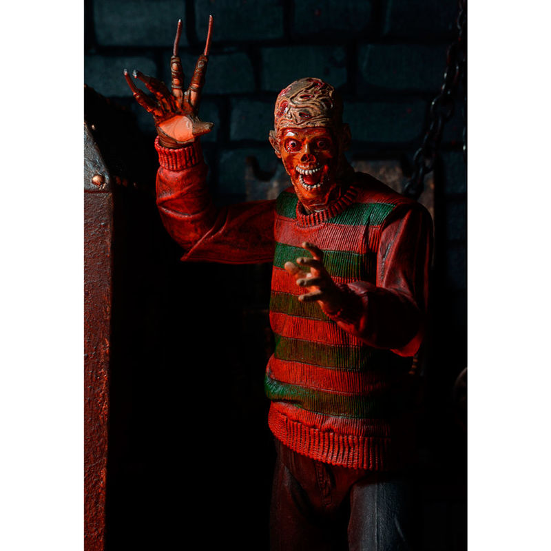 Imagen 5 - Figura Articulada Ultimate Freddy Krueger 30Th Anniversary Pesadilla En Elm Street 18Cm