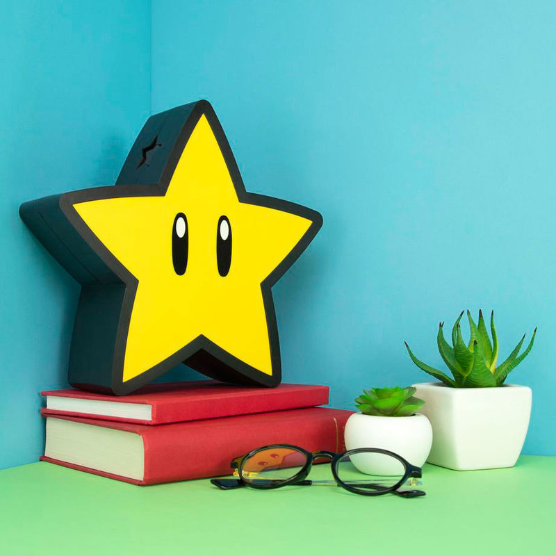 Imagen de Lampara Super Estrella Super Mario Bros Nintendo parte de nuestra colección en Espadas y más, sitio oficial.
