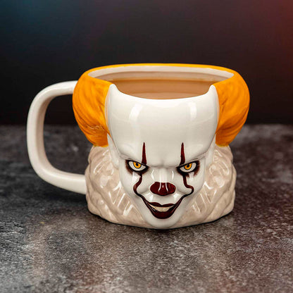 Imagen de Taza 3D It Pennywise parte de nuestra colección en Espadas y más, sitio oficial.