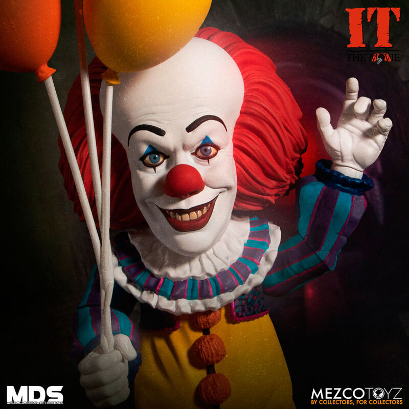 Imagen 4 de Figura Mds Deluxe Pennywise Stephen King It 1990 15Cm