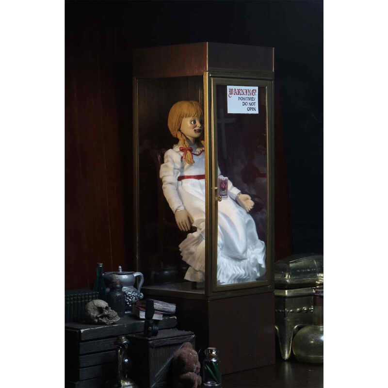 Imagen 3 de Figura Annabelle The Conjuring Universe 20Cm