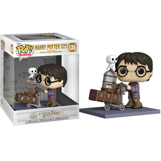 Imagen de Figura Pop Harry Potter Anniversary Harry Pushing Trolley parte de nuestra colección en Espadas y más, sitio oficial.