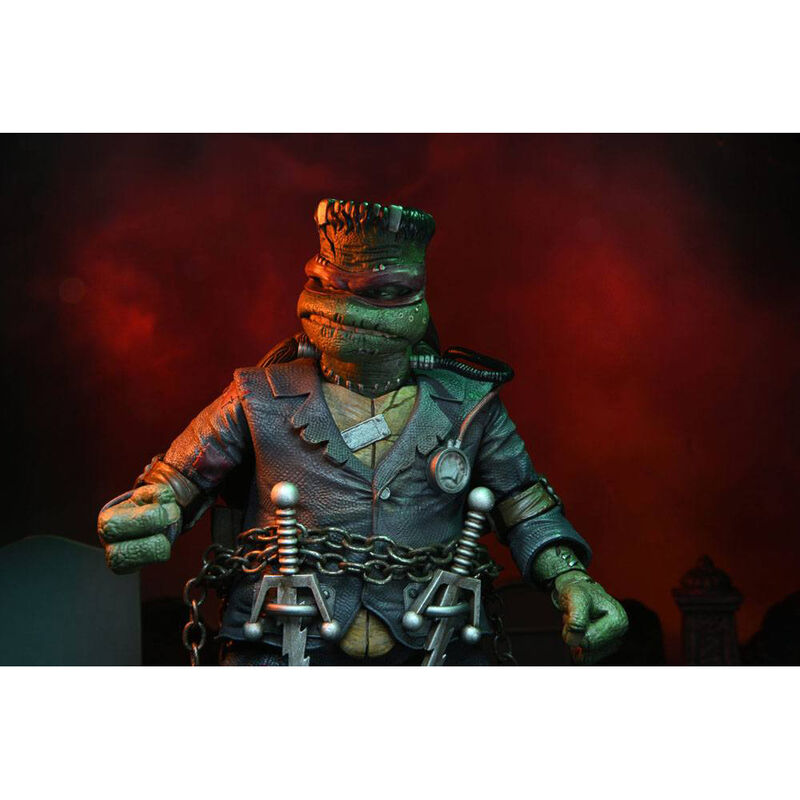 Imagen de Figura Action Ultimate Raphael As Frankenstein Monster Tortugas Ninja 18Cm parte de nuestra colección en Espadas y más, sitio oficial.