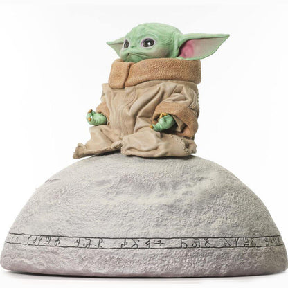 Imagen de Estatua Milestones Grogu On Seeing Stone The Mandalorian Star Wars 20Cm parte de nuestra colección en Espadas y más, sitio oficial.