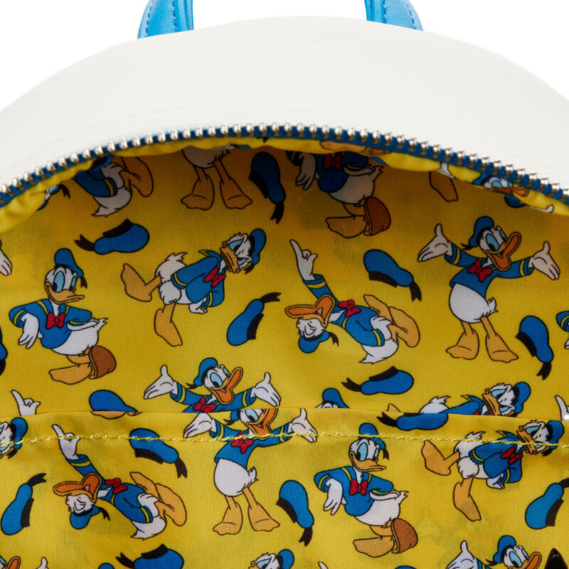 Imagen de Mochila Pato Donald Disney Loungefly 26Cm parte de nuestra colección en Espadas y más, sitio oficial.