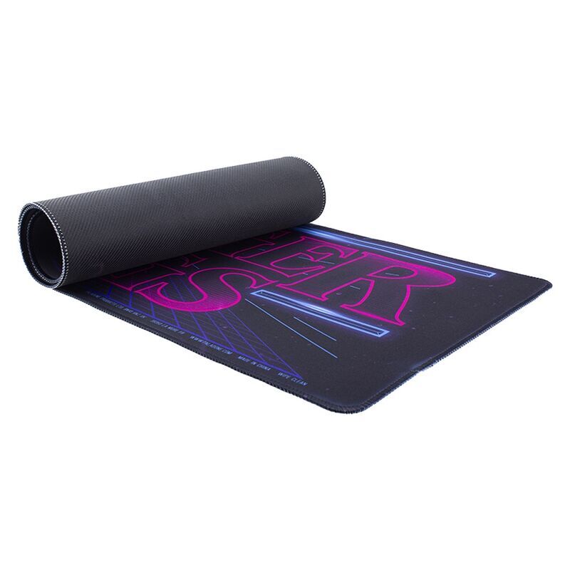 Imagen de Alfombrilla Gaming Logo Arcade Stranger Things parte de nuestra colección en Espadas y más, sitio oficial.