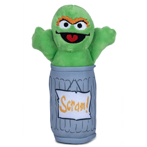 Imagen de Peluche Oscar Barrio Sesamo 17Cm parte de nuestra colección en Espadas y más, sitio oficial.