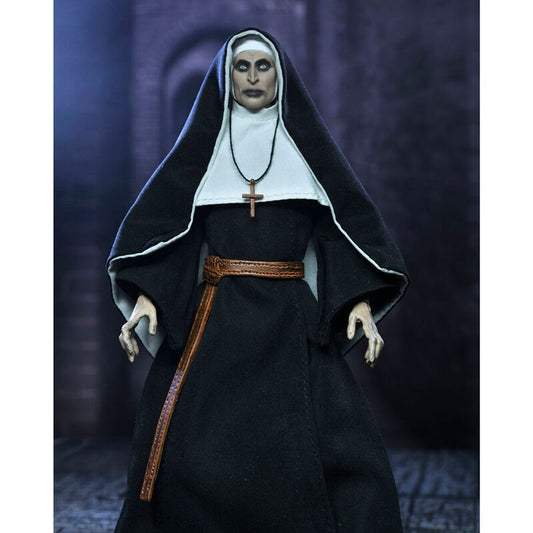 Imagen de Figura La Monja Valak The Conjuring Universe 18Cm parte de nuestra colección en Espadas y más, sitio oficial.