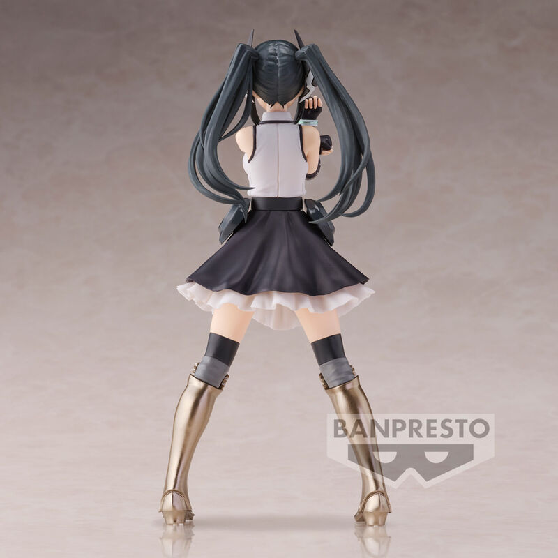 Imagen 4 de Figura Lady Black Shy 17Cm