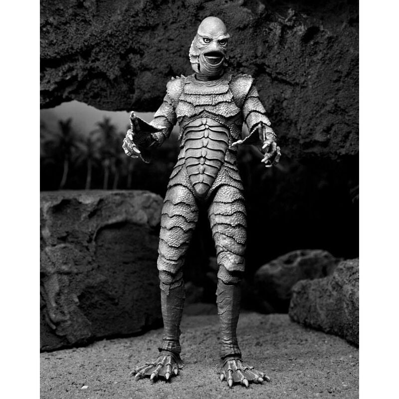 Imagen de Figura Ultimate Creature From The Black Lagoon Universal Monsters 18Cm parte de nuestra colección en Espadas y más, sitio oficial.