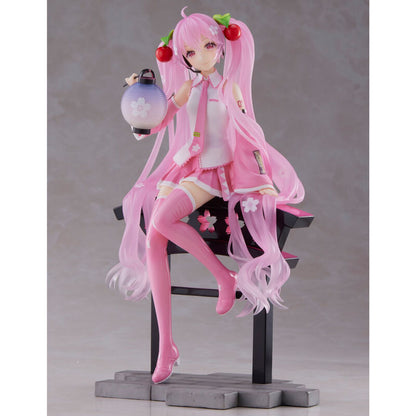 Imagen 1 de Figura Sakura Miku Amp+ Prize Sakura Lantern Ver. Hatsune Miku 18Cm