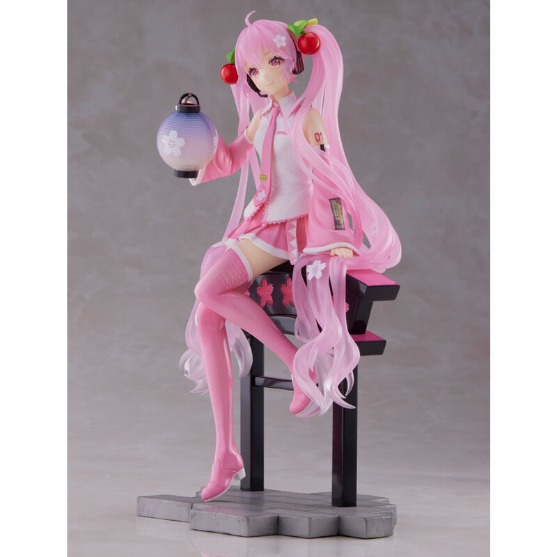 Imagen 2 - Figura Sakura Miku Amp+ Prize Sakura Lantern Ver. Hatsune Miku 18Cm