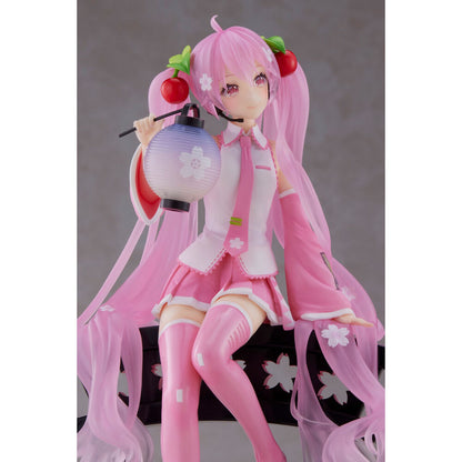 Imagen 8 - Figura Sakura Miku Amp+ Prize Sakura Lantern Ver. Hatsune Miku 18Cm