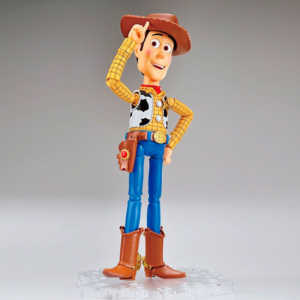 Imagen de Figura Model Kit Woody Toy Story 4 parte de nuestra colección en Espadas y más, sitio oficial.