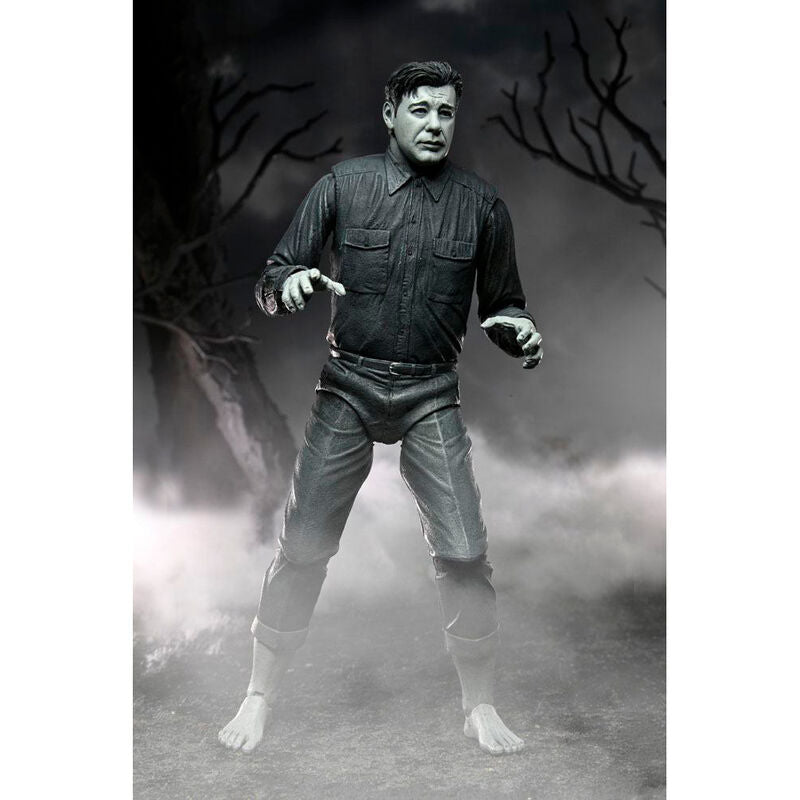 Imagen 3 - Figura Ultimate Wolf Man Black &#38; White Universal Monsters 18Cm