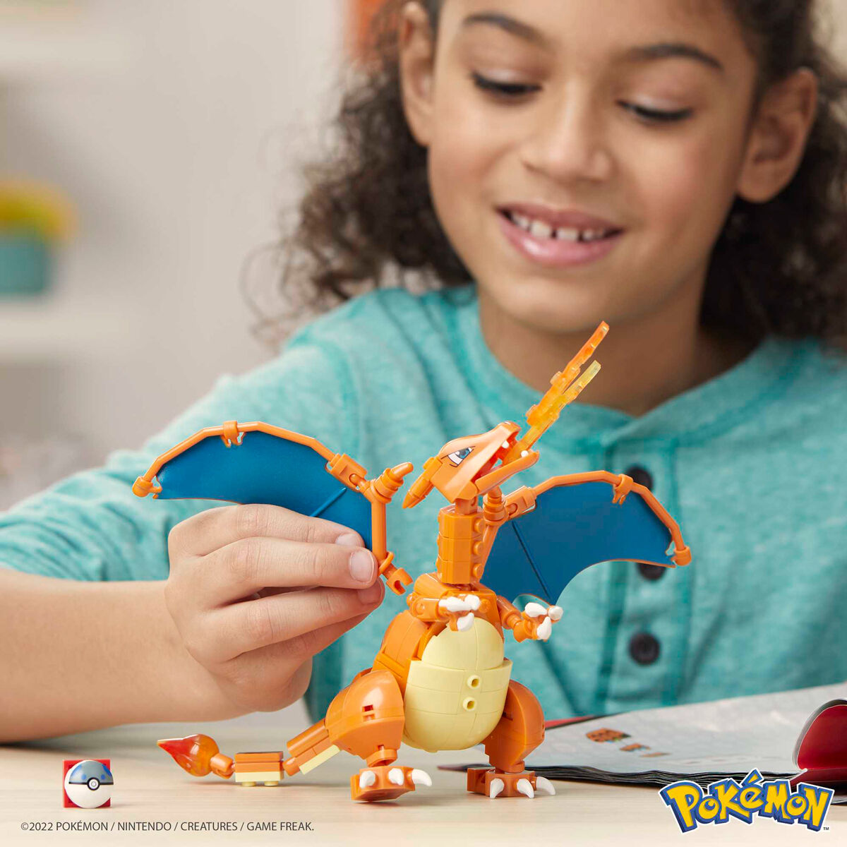 Imagen 4 de Mega Construx Charizard Pokemon