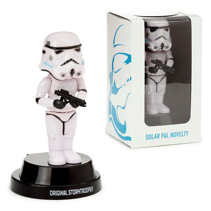 Imagen de Muñeco Solar Imperial Stormtrooper Star Wars parte de nuestra colección en Espadas y más, sitio oficial.