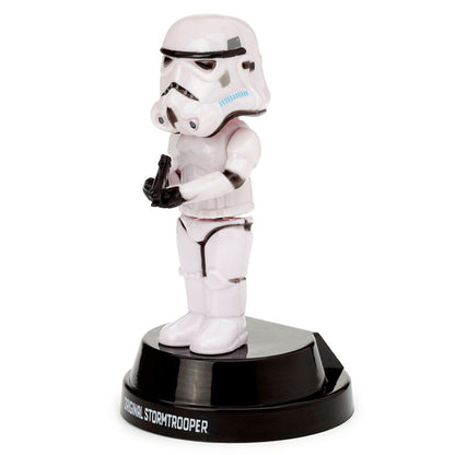 Imagen de Muñeco Solar Imperial Stormtrooper Star Wars parte de nuestra colección en Espadas y más, sitio oficial.