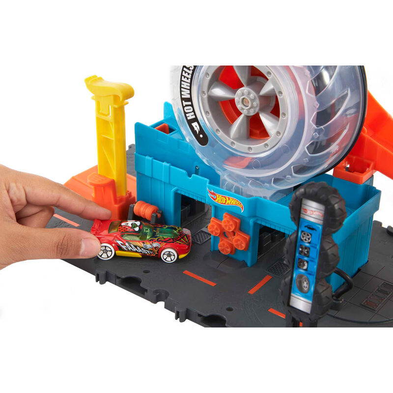 Imagen de Super Tienda De Llantas Hot Wheels parte de nuestra colección en Espadas y más, sitio oficial.