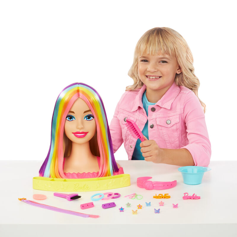 Imagen 3 de Busto Totally Hair Color Reveal Barbie