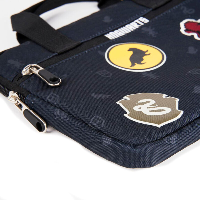 Imagen de Funda Portatil Harry Potter parte de nuestra colección en Espadas y más, sitio oficial.