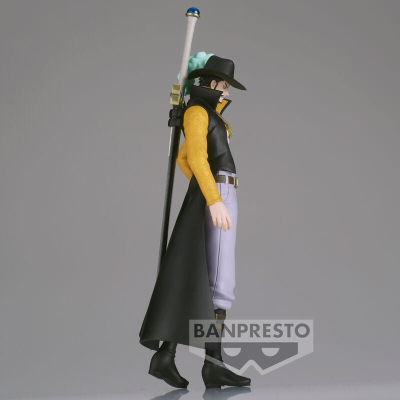 Imagen de Figura Dracule Mihawk The Shukko One Piece 16Cm parte de nuestra colección en Espadas y más, sitio oficial.