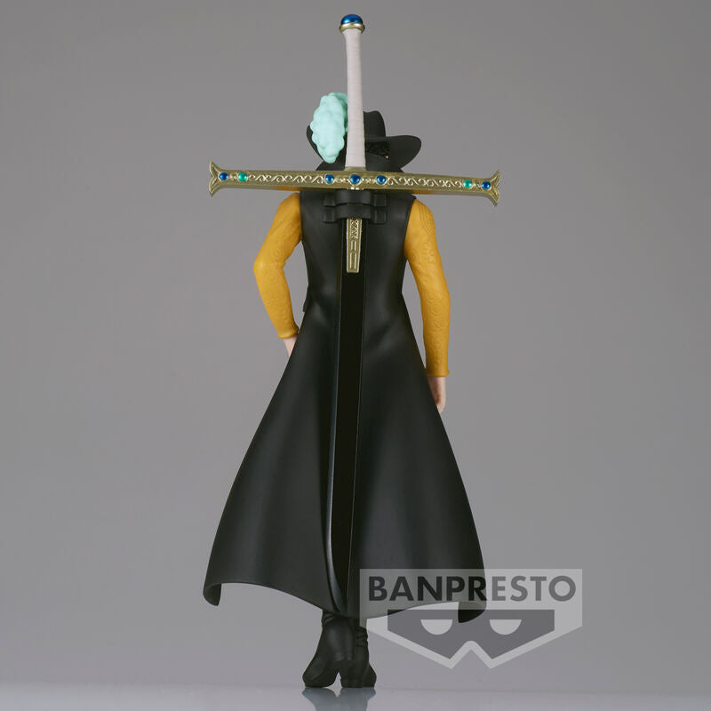 Imagen de Figura Dracule Mihawk The Shukko One Piece 16Cm parte de nuestra colección en Espadas y más, sitio oficial.