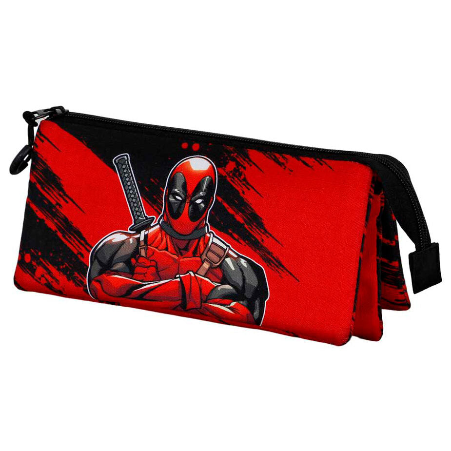 Imagen de Portatodo Plus Bad Deadpool Marvel Triple parte de nuestra colección en Espadas y más, sitio oficial.