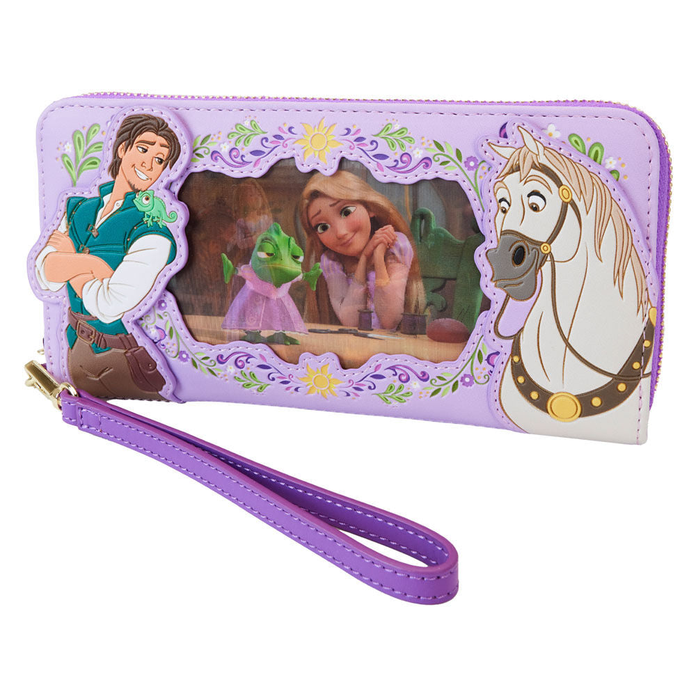 Imagen de Cartera Lenticular Rapunzel Disney Loungefly parte de nuestra colección en Espadas y más, sitio oficial.