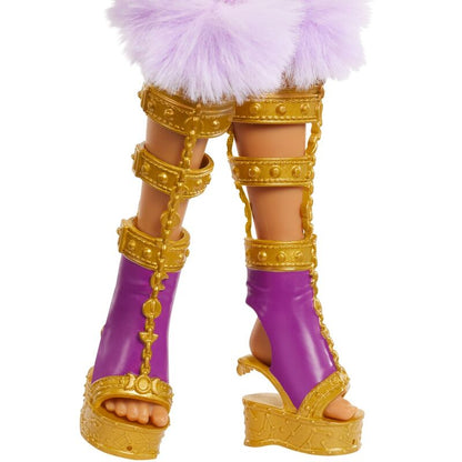 Imagen de Muñeca Clawdeen Wolf Fiesta Monstruosa Monster High parte de nuestra colección en Espadas y más, sitio oficial.