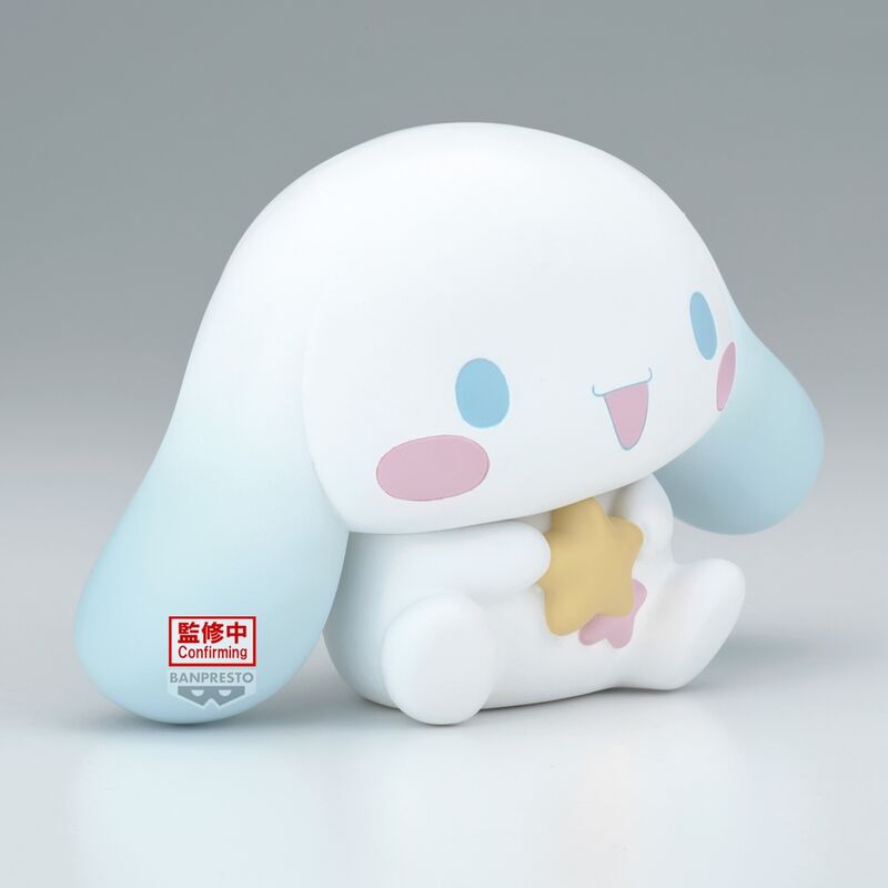 Imagen de Figura Cinnamoroll Softmates Sanrio Characters 15Cm parte de nuestra colección en Espadas y más, sitio oficial.